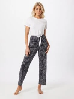 Nattrøjer Soveskorte Kvinder Hvid -s.Oliver Butik 018cba9b84d393fbc507b272ea25afdd