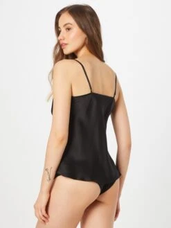 ETAM Nattrøjer Soveskorte Milky Caraco Kvinder Sort 7 ETAM Nattrøjer Soveskorte Milky Caraco Kvinder Sort -s.Oliver Butik 0dd6a4e5f65d87e4d14c8d127e55b4da