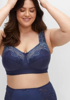 Sheego Minimizer-BHer Minimizer Kvinder Lyseblå / Mørkeblå -s.Oliver Butik 0fd75d2cf8b52dd1e0cac7ab0d163ec0