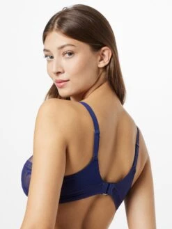 Chantelle Bøjle-BHer Bustier BH TRUE LACE Kvinder Mørkeblå -s.Oliver Butik 10bf3d880dffc20d9e0d36f058bea919
