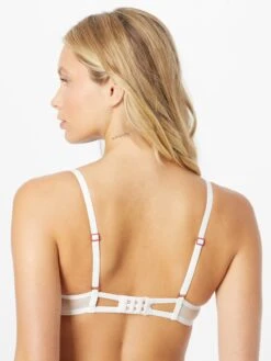 Bøjle-BHer Triangel BH Le Plunge Kvinder Offwhite -s.Oliver Butik 35af770b6f197c5d54395a3bb846b9a5