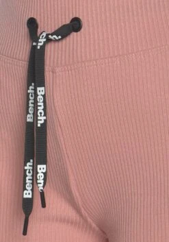 Bench Nattøj Loosefit Pyjamasbukser Kvinder Gammelrosa 9 Bench Nattøj Loosefit Pyjamasbukser Kvinder Gammelrosa -s.Oliver Butik 3d9f37dd205f9a45bc6cf585178eb301