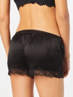 ETAM Nattøj Pyjamas MILKY Kvinder Sort -s.Oliver Butik 41d6e68af46babe3017086fe4ce824ec