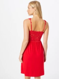 Hunkemöller Natkjoler Negligée Nora Kvinder Rød 7 Hunkemöller Natkjoler Negligée Nora Kvinder Rød -s.Oliver Butik 487063f93cea3291c504a089106b3cd5