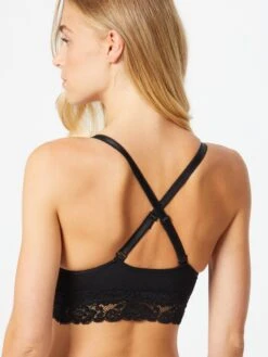 Magic Bodyfashion Multiway-BHer Regular BH Kvinder Sort -s.Oliver Butik 588b7e549536913a41f44691f743030e