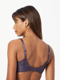 Triumph BHer Uden Bøjle T-shirt-BH BH Azalea Kvinder Aubergine -s.Oliver Butik 5c6a0cc24fa67dd009dbf18700003b80