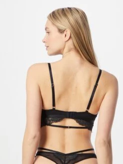 Hunkemöller BHer Uden Bøjle T-shirt-BH BH Lidia Kvinder Sort -s.Oliver Butik 66e22d95c7143f6a5fb41fcaf0bb58d9