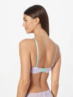 DORA LARSEN Bøjle-BHer T-shirt-BH BH ANAIS Kvinder Lilla 8 DORA LARSEN Bøjle-BHer T-shirt-BH BH ANAIS Kvinder Lilla -s.Oliver Butik 7a9cb2ad5d33a47a8e373905bcc25b7a