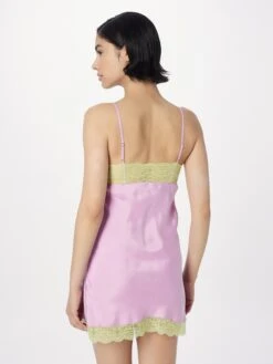 DORA LARSEN Natkjoler Negligée GIGI Kvinder Lyselilla -s.Oliver Butik bc4b1855ff61631ba3f9ebdc32d81b30