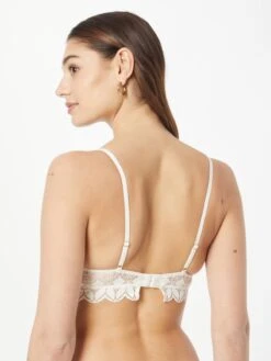 ETAM BHer Uden Bøjle T-shirt-BH BH SKY Kvinder Hvid -s.Oliver Butik c4c989ac0a8996fe9366e1fb4d169330