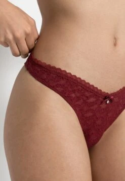 S.Oliver G-strenge String Kvinder Bordeaux 13 S.Oliver G-strenge String Kvinder Bordeaux -s.Oliver Butik d62762e76580b88d548a9205cff6959d