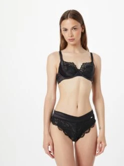 Hunkemöller Trusser Slip Genevieve Kvinder Sort -s.Oliver Butik e2c68c295fd6168feca78f179ff54e2a
