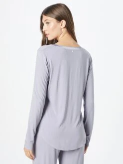 Triumph Nattrøjer Soveskorte Climate Aloe Kvinder Grå -s.Oliver Butik f8d4f6933c1b38a52f1bc8b52f447382