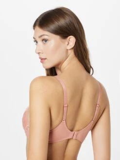 Chantelle Bøjle-BHer Triangel BH MIDNIGHT FLOWERS Kvinder Fersken -s.Oliver Butik fb633a46775024d8659b7068612d6178